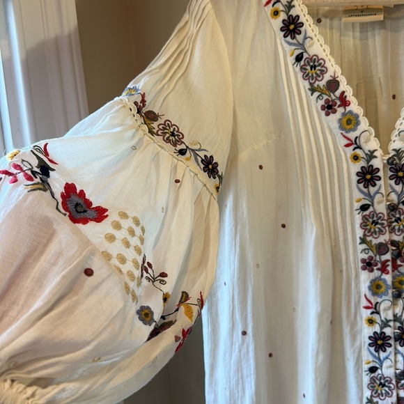 Button up embroidered flowy top - Anthropologie - Picture 4 of 9